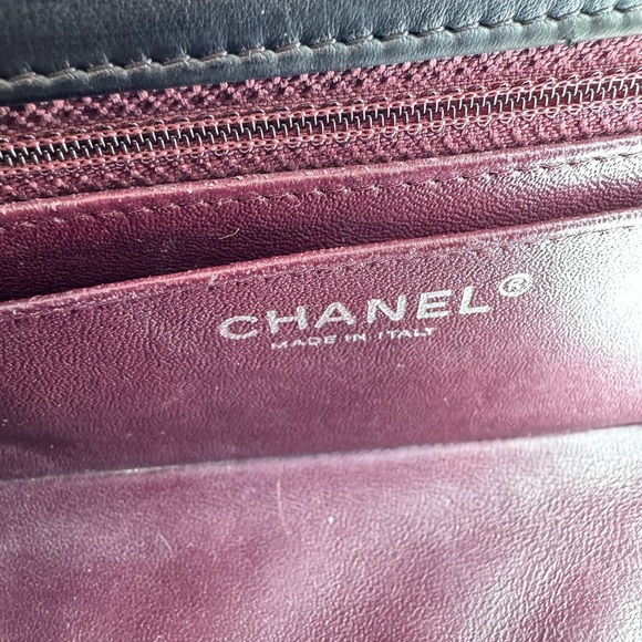 Auth Chanel Mini Rectangular Classic Black Striated Patent - Picture 9 of 10